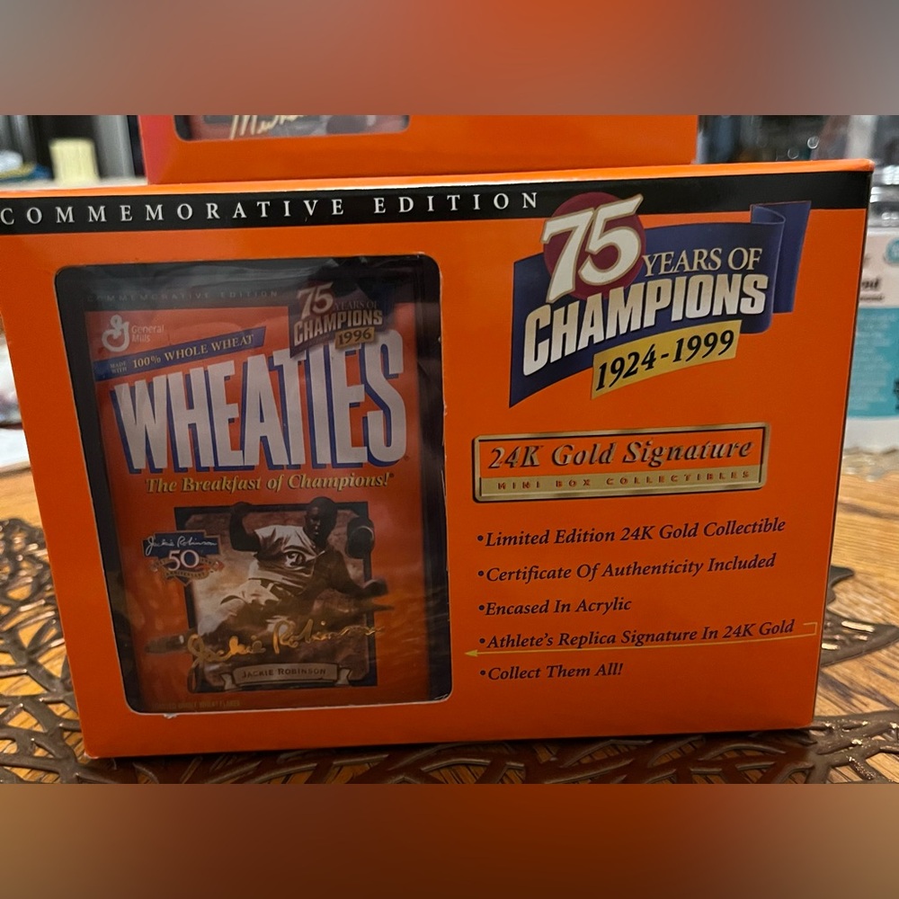 Wheaties 75 years of champions “Jackie Robinson”